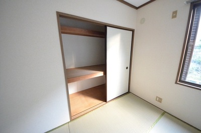 Receipt. ☆ Storage space ☆