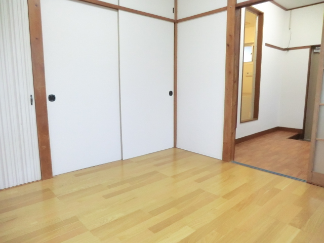 Living and room