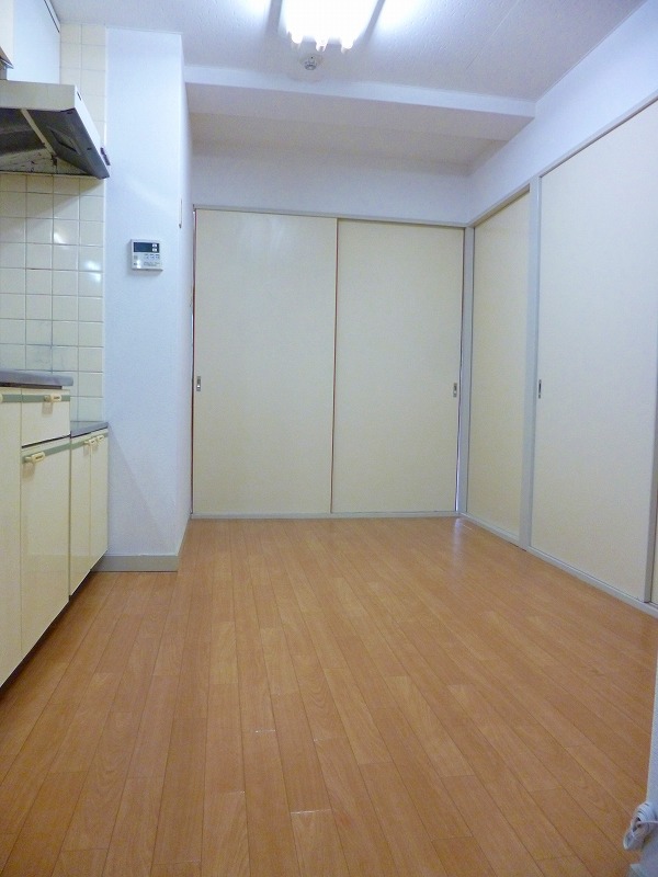 Living and room