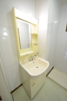 Washroom. ☆ Grooming is from here ☆