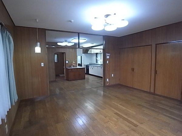Living and room