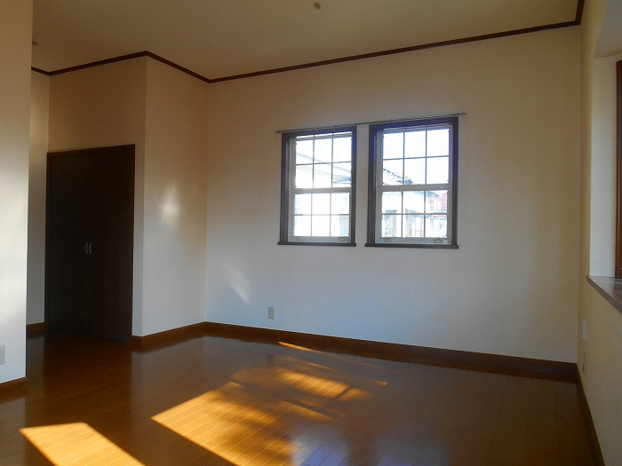 Living and room