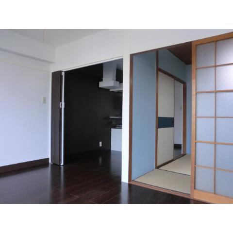 Living and room