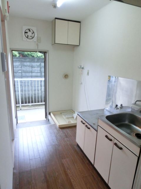 Kitchen. ☆ 2-neck is a gas stove can be installed j kitchen ☆
