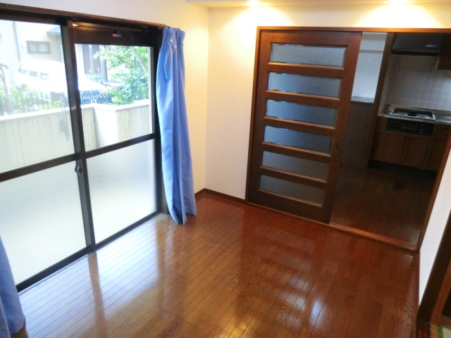 Living and room