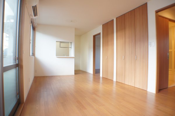 Living and room