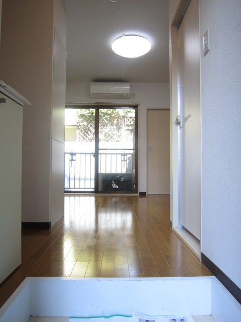 Living and room