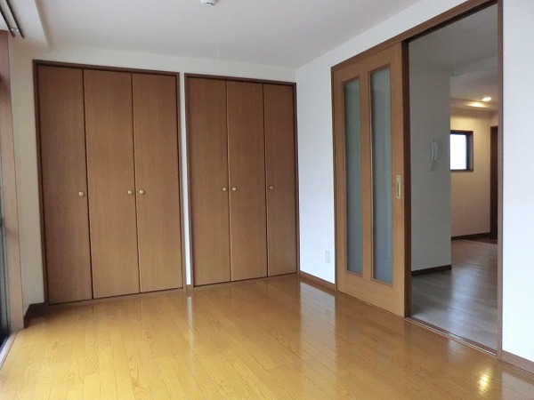 Living and room