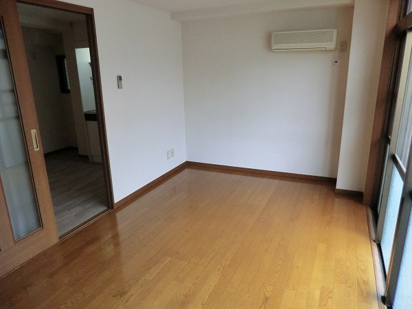 Living and room