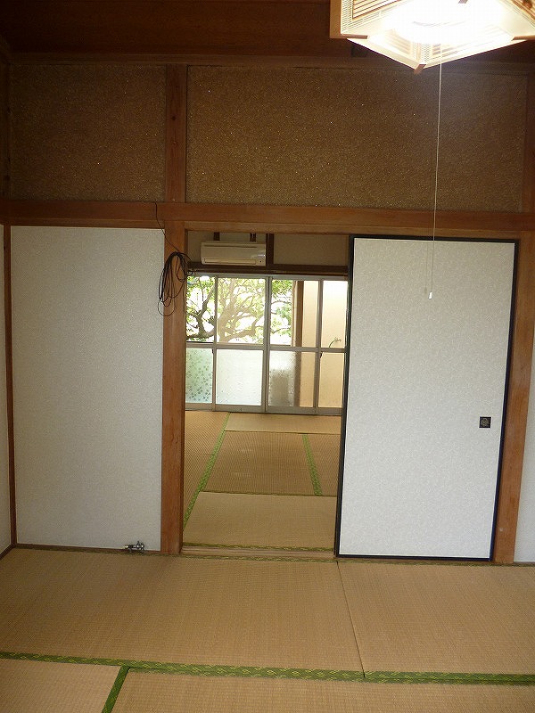 Living and room