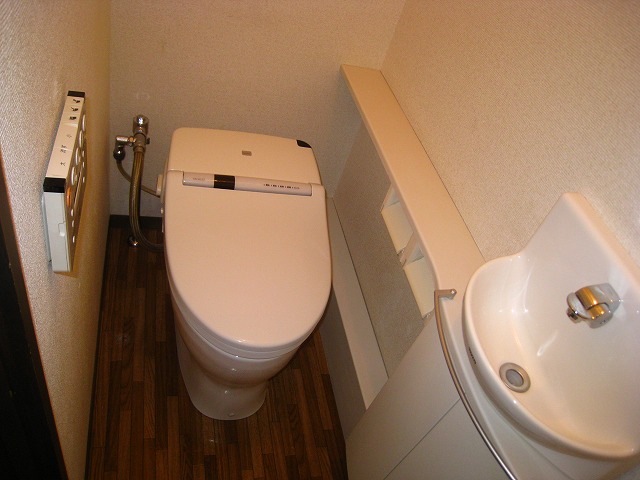 Toilet