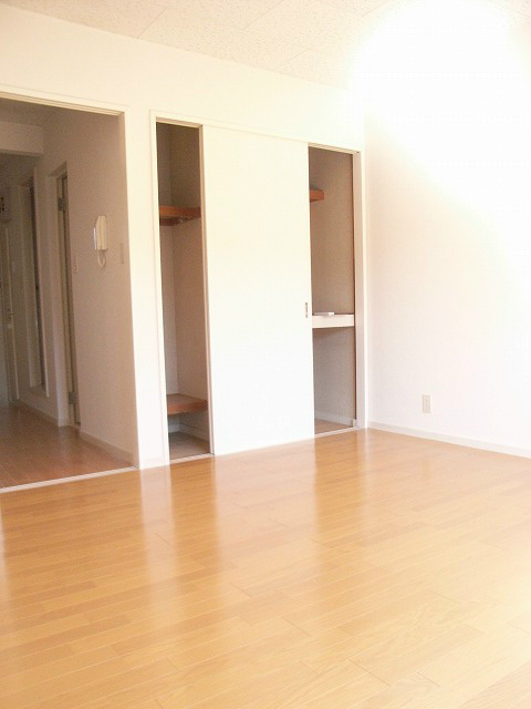 Other room space