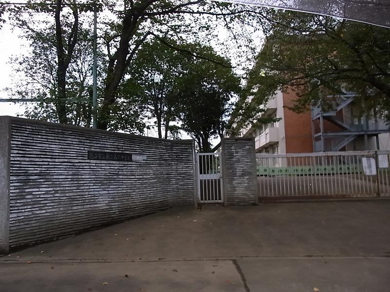 Junior high school. 711m to Tachikawa Municipal Tachikawa third junior high school