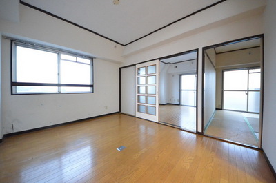 Living and room. Spacious Western-style 8 pledge