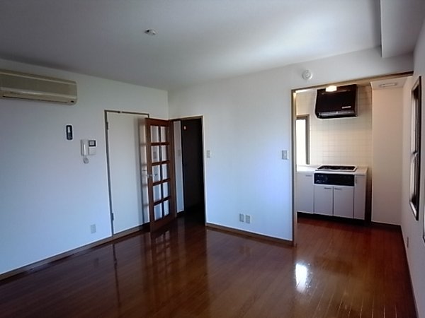 Living and room