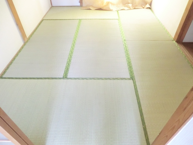 Living and room