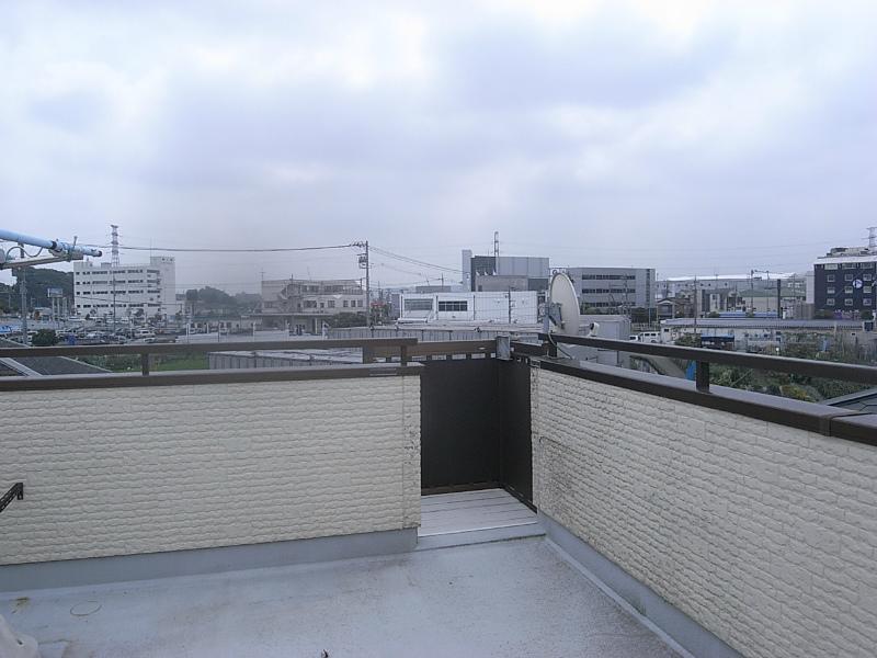 Balcony. Rooftop of good view of feeling. Good day and views of the Mount Fuji of weather.