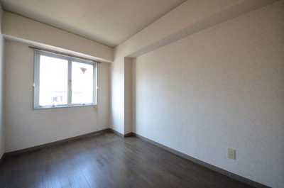 Living and room. ☆ Free to arrange space ☆