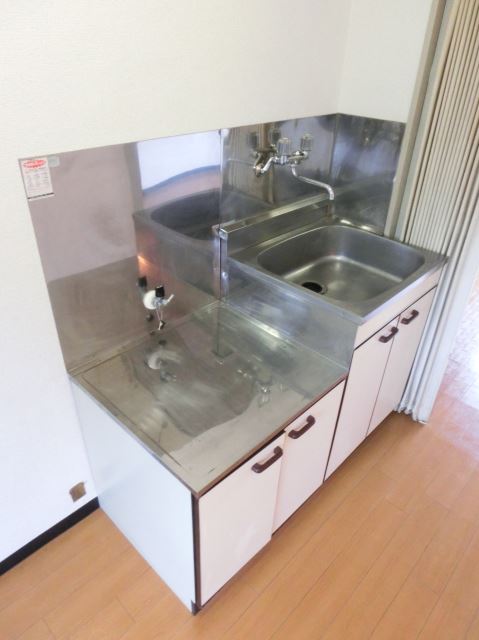 Kitchen.  ☆ 2-neck is a gas stove can be installed j kitchen ☆