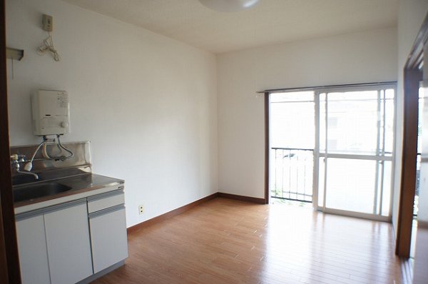 Living and room