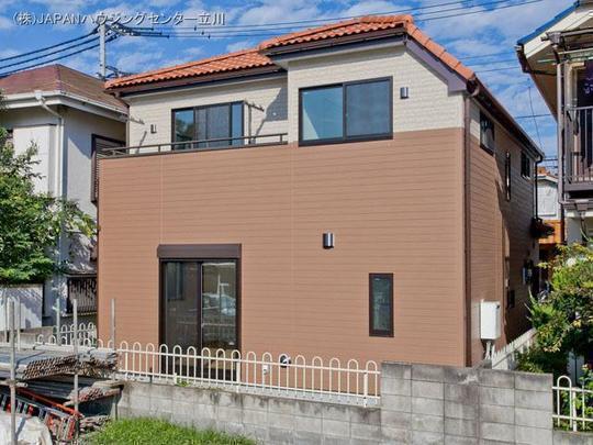 Local appearance photo. Appearance (2013 October 03 days shooting)