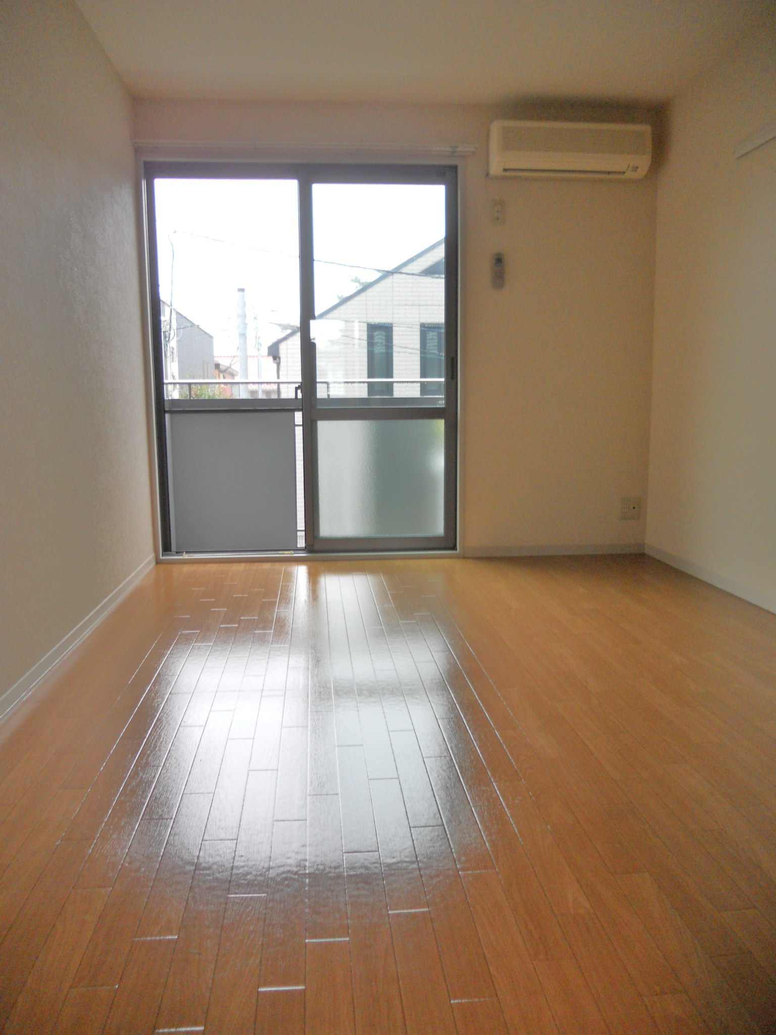 Living and room