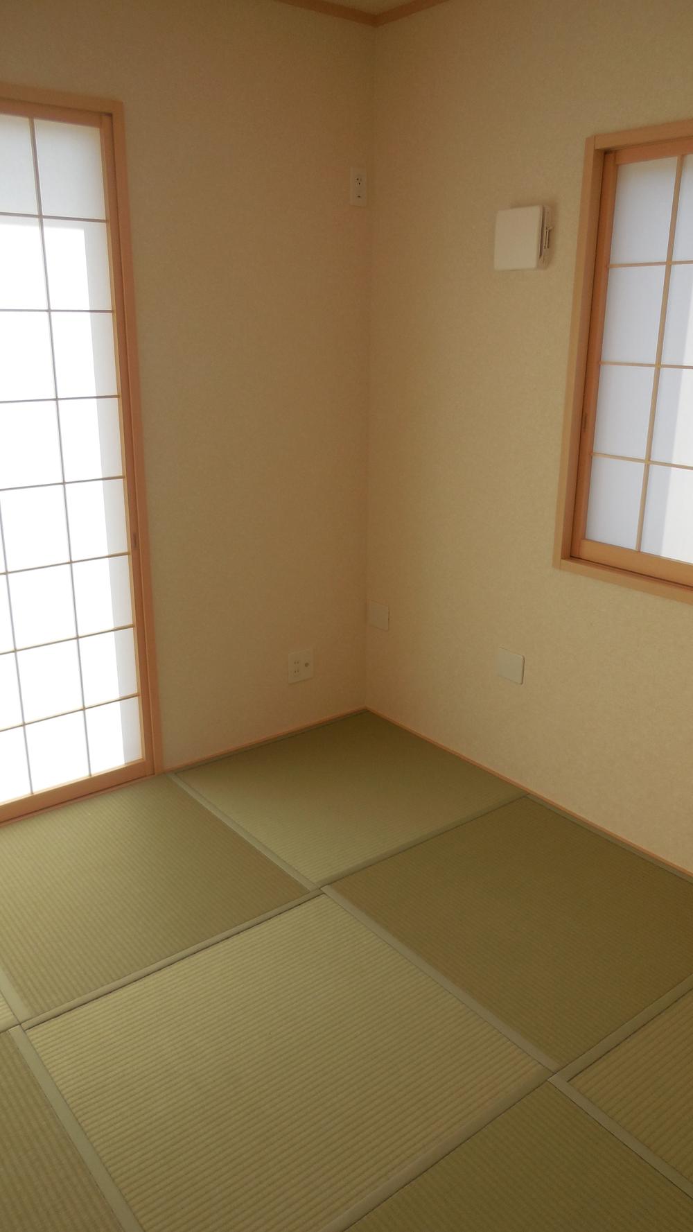 Non-living room. Indoor (11 May 2013) Shooting