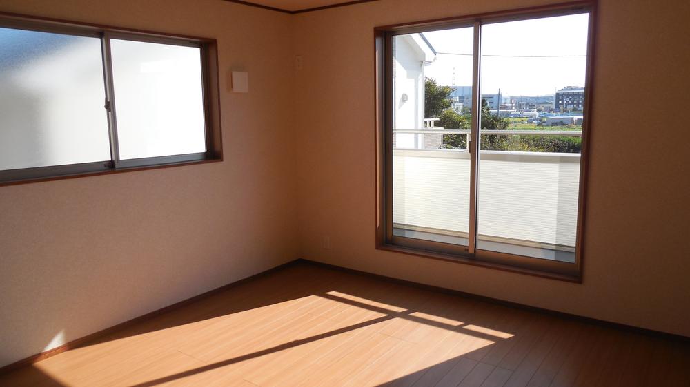 Non-living room. Indoor (11 May 2013) Shooting