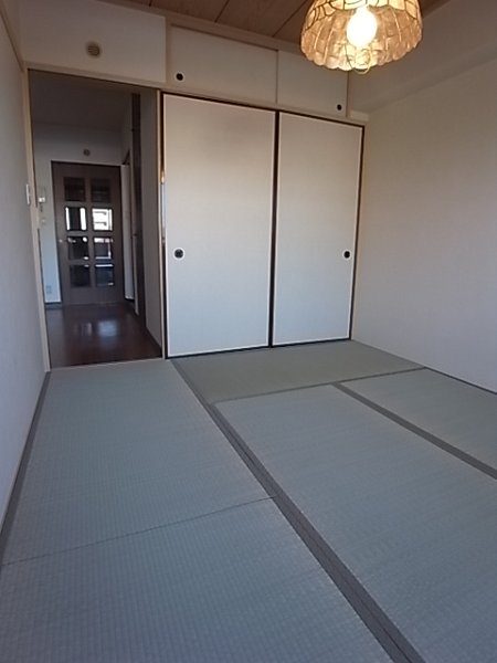 Other room space