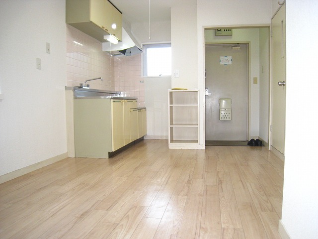 Living and room