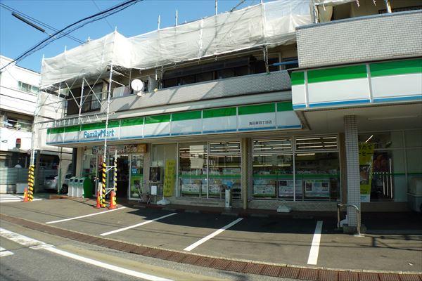 Convenience store. 230m to FamilyMart National Higashiyon chome