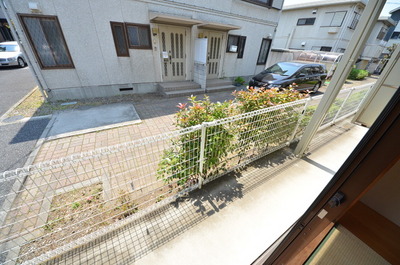 View. Sunny room