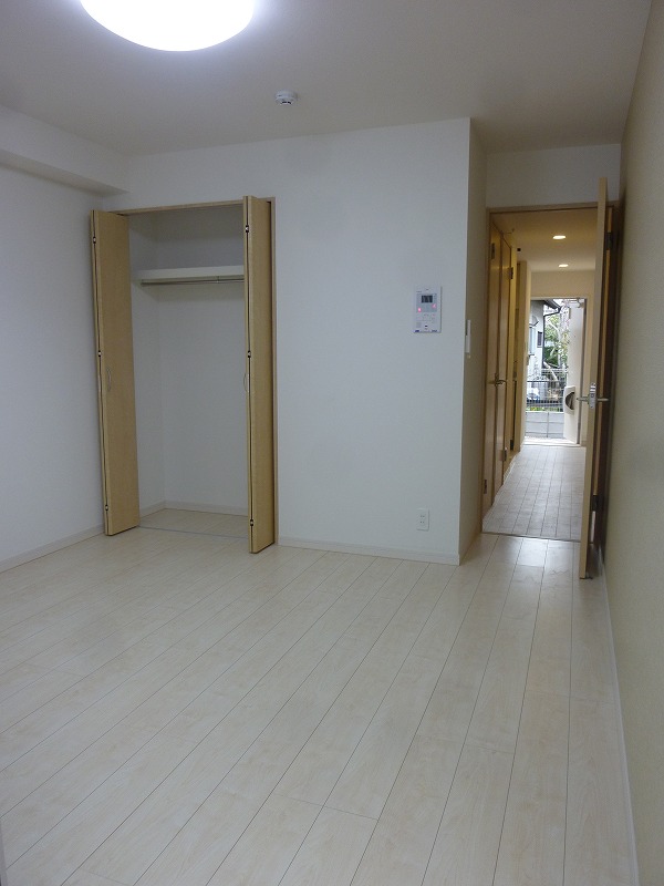 Living and room