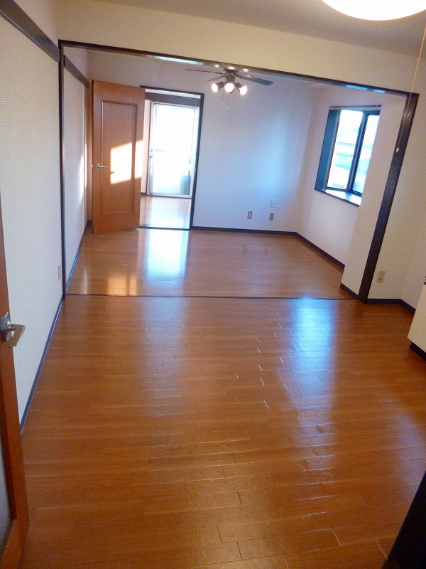 Living and room