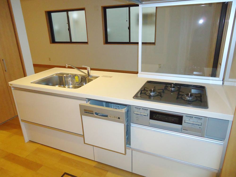 Kitchen. Washing is also have a comfortable dishwasher