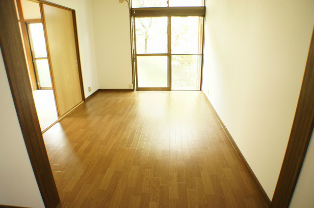 Living and room