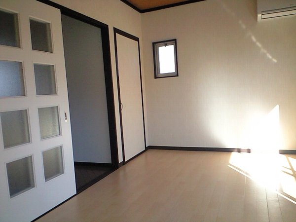 Living and room