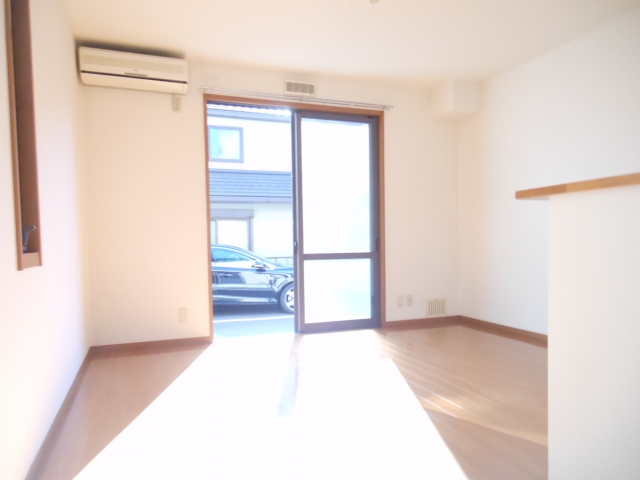 Living and room