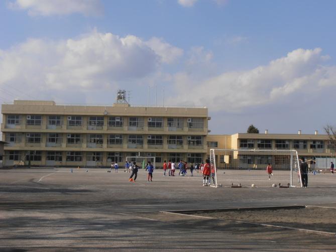 Primary school. Kiso Sakaigawa until elementary school 1040m