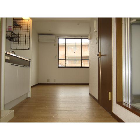 Living and room