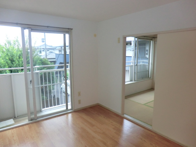 Living and room