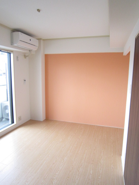 Living and room