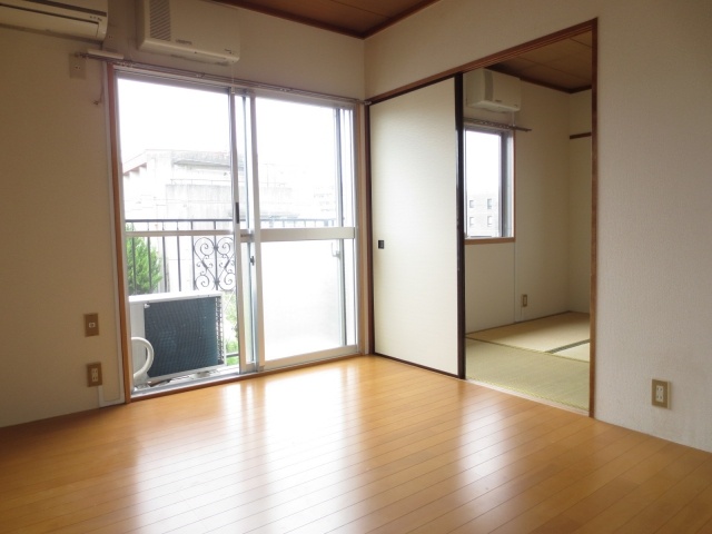 Living and room