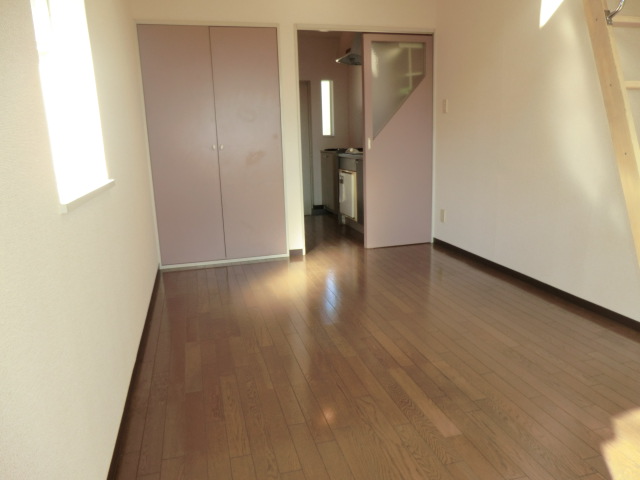 Living and room