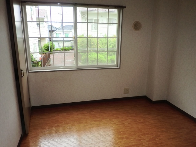 Other room space
