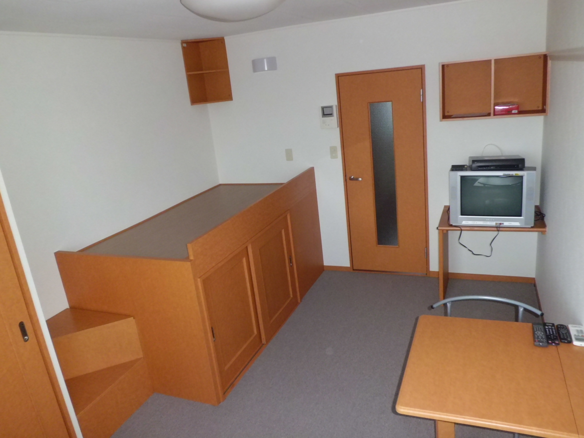 Living and room
