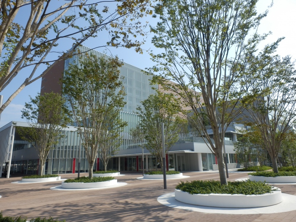 Government office. 2733m until Machida City Hall (government office)