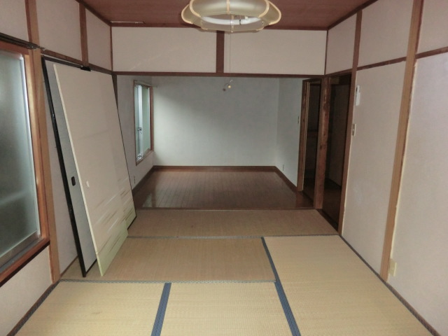 Living and room