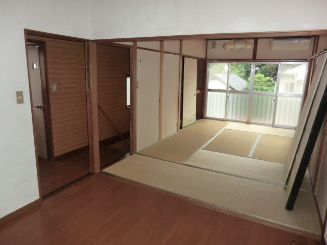 Living and room