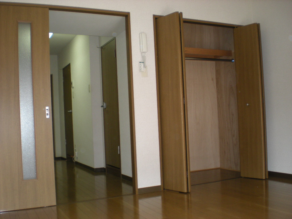 Other room space